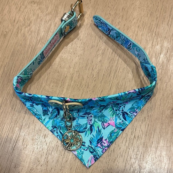 Lilly Pulitzer Blue Floral Dog Collar - Picture 5 of 5